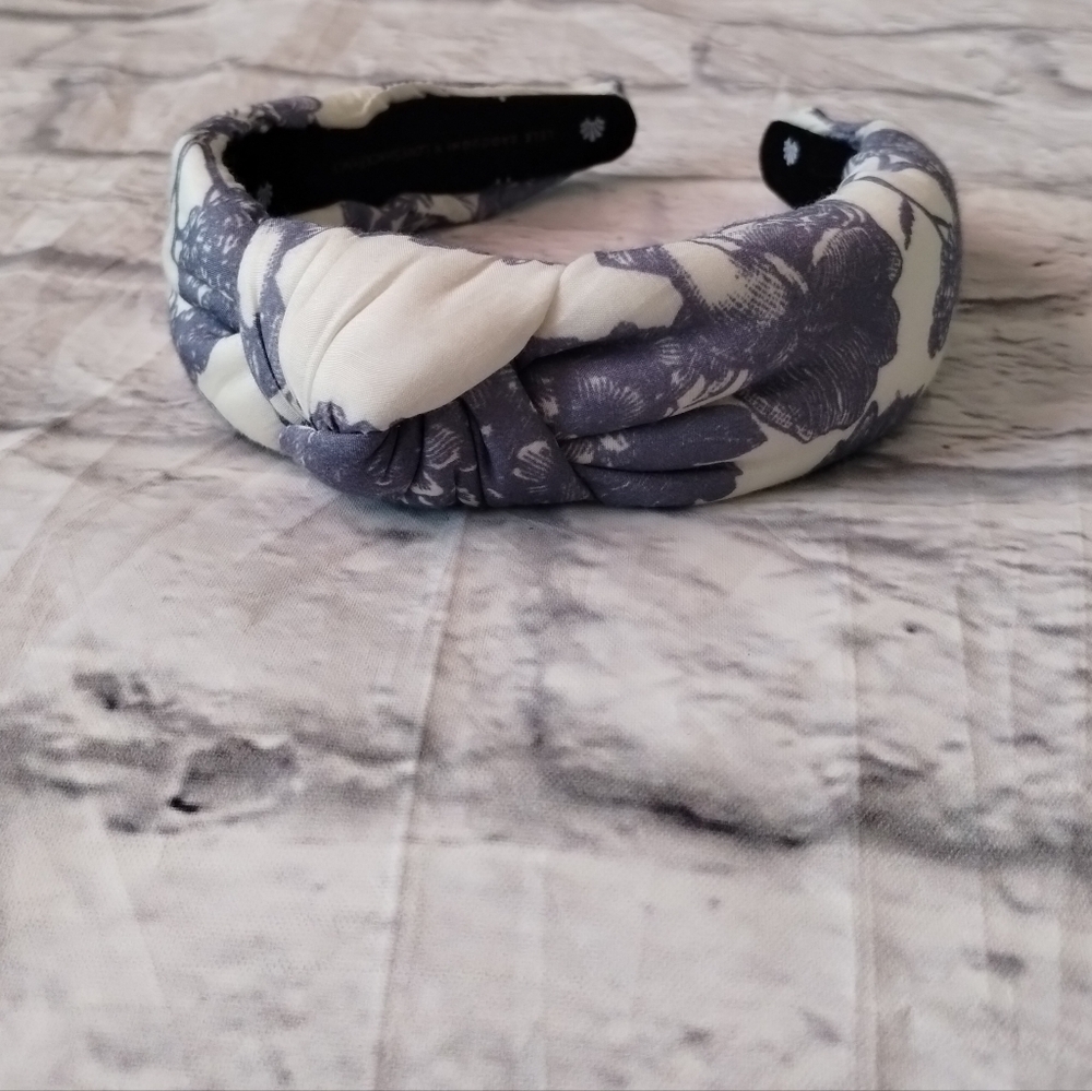 Lele Sadoughi LoveSharkFancy Floral Knotted Headband